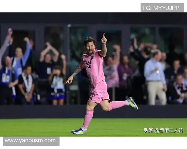 12月24日足球巨星生日盘点:这些传奇球员与你同庆圣诞节 12月24日足球巨星生日盘点:这些传奇球员与你同庆圣诞节