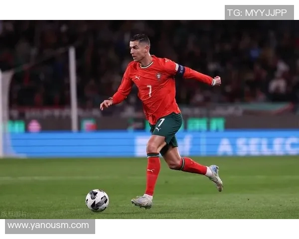 C罗与全球球星对比分析如何在足球领域塑造历史影响力