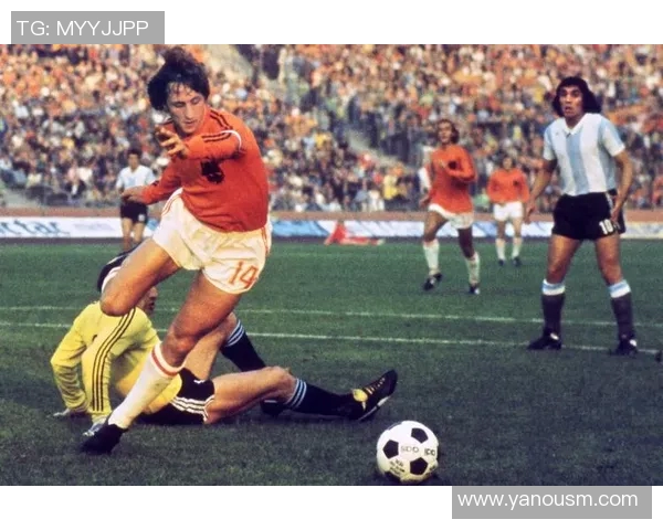 足球巨星风采尽收眼底精彩壁纸图集展现世界足球名将风采