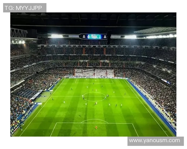 《通过球场风采与技术分析辨识足球巨星的独特魅力》 《通过球场风采与技术分析辨识足球巨星的独特魅力》